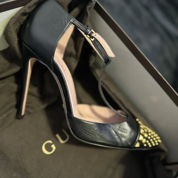 Gucci - Picture 2 of 4